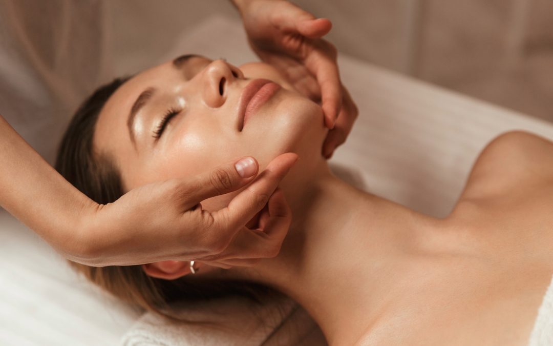 Basic Holistic Facial